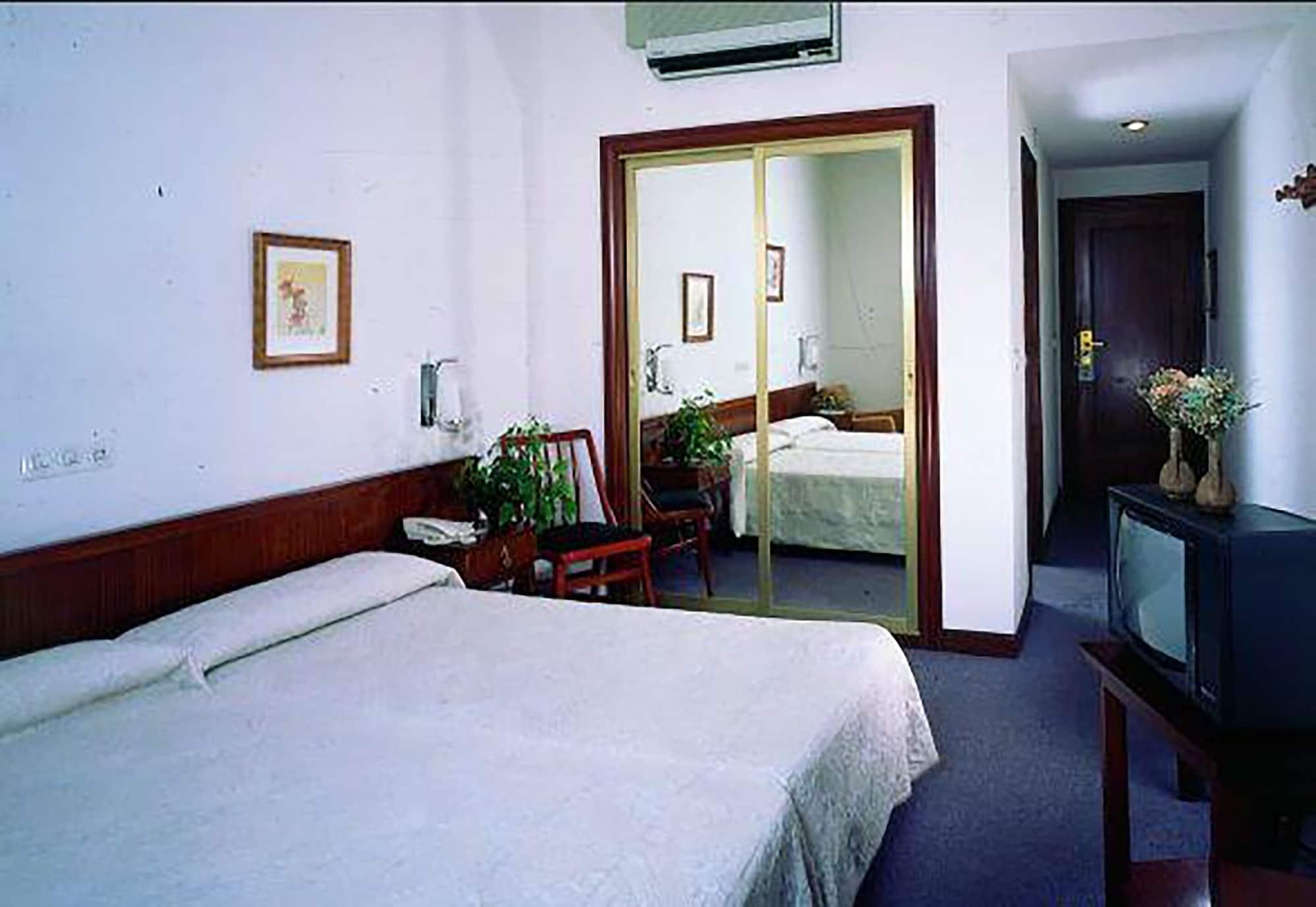Hotel Ele Acueducto Сеговия Экстерьер фото
