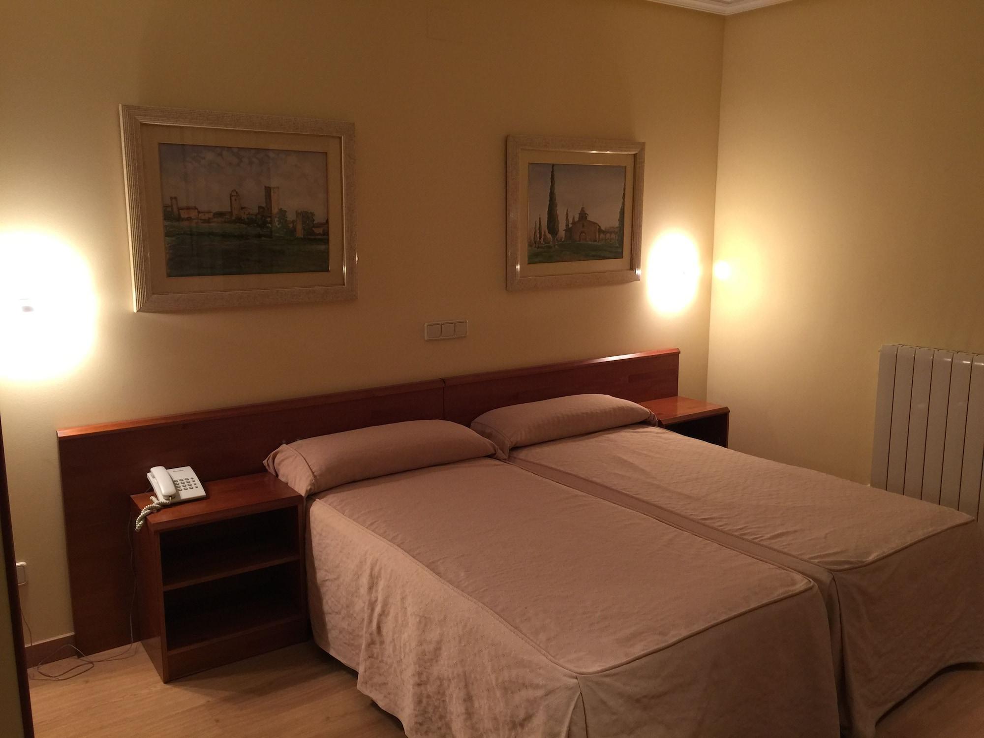 Hotel Ele Acueducto Сеговия Экстерьер фото