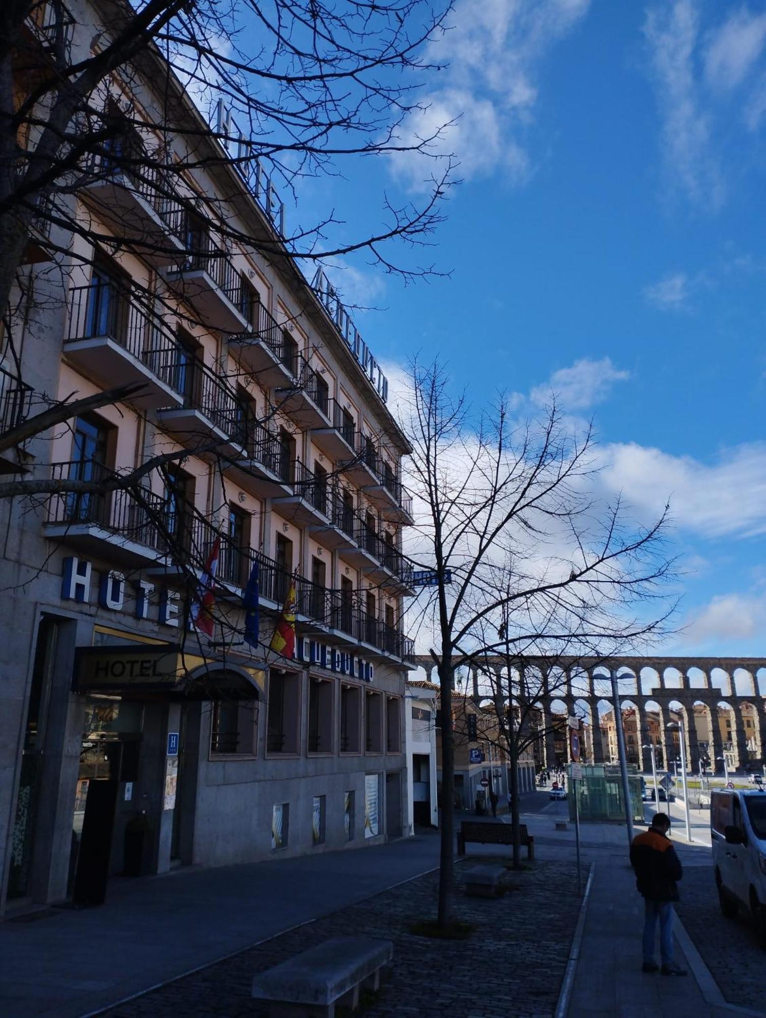 Hotel Ele Acueducto Сеговия Экстерьер фото