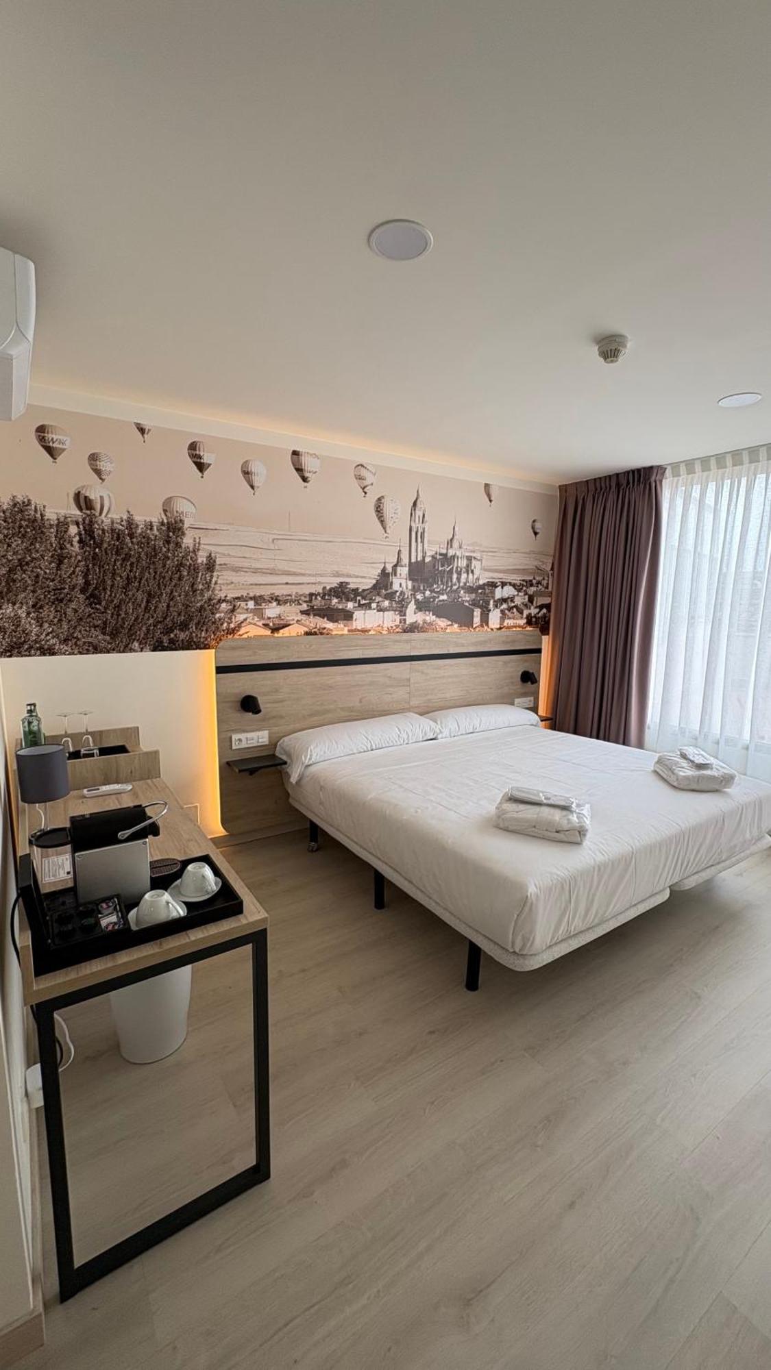 Hotel Ele Acueducto Сеговия Экстерьер фото