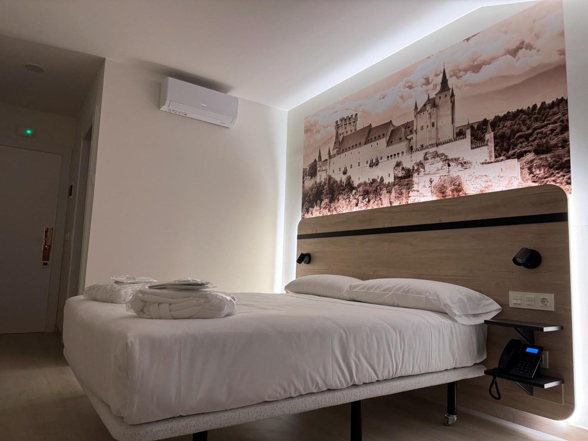 Hotel Ele Acueducto Сеговия Экстерьер фото