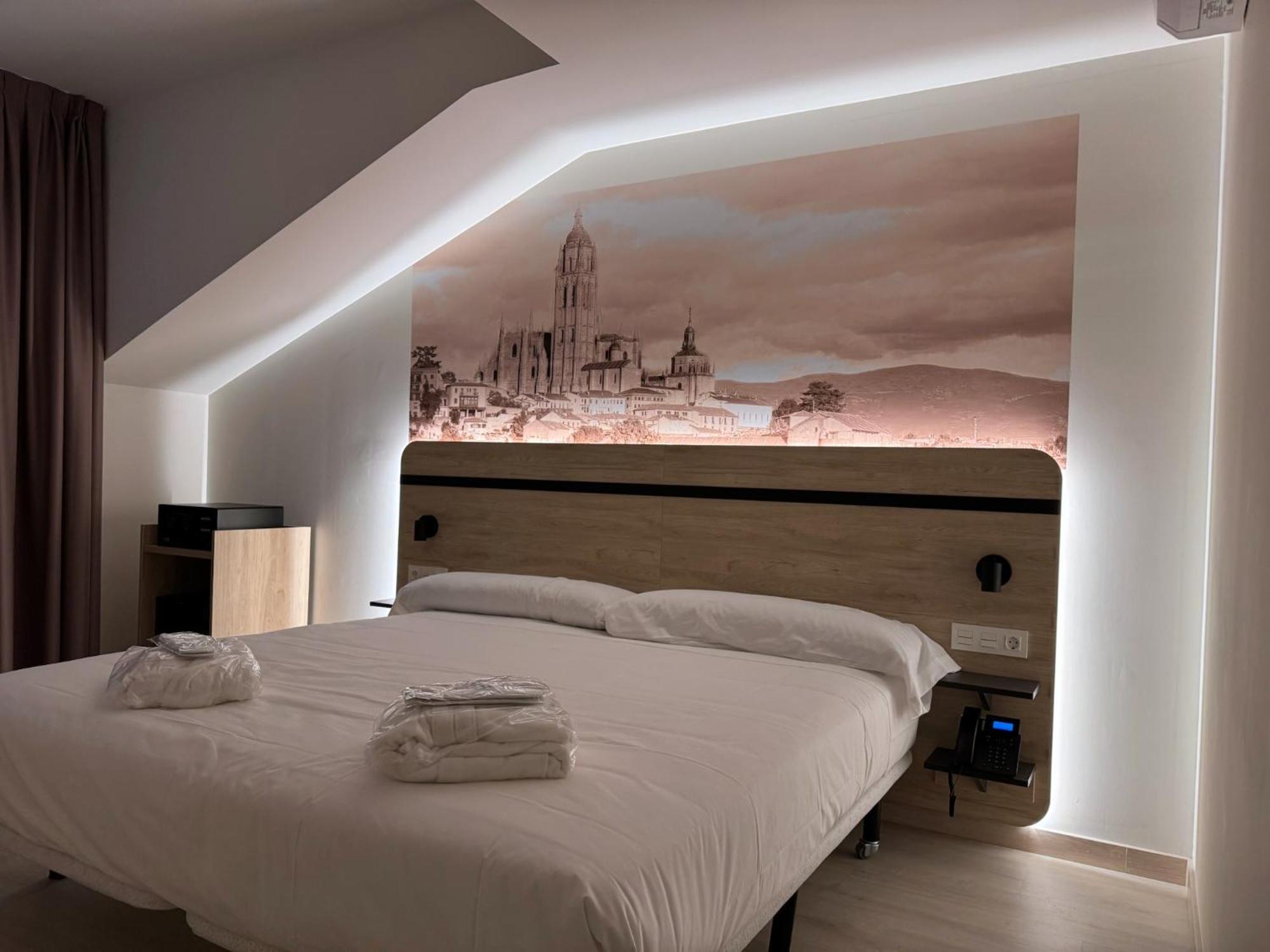 Hotel Ele Acueducto Сеговия Экстерьер фото